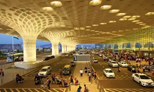 ಮುಂಬೈ ವಿಮಾನ ನಿಲ್ದಾಣಕ್ಕಾಗಿ 8,612 ಕೋಟಿ ರೂ. ಹಣಕಾಸು ನೆರವು ಪಡೆದ ಅದಾನಿ ಏರ್‌ಪೋರ್ಟ್ಸ್