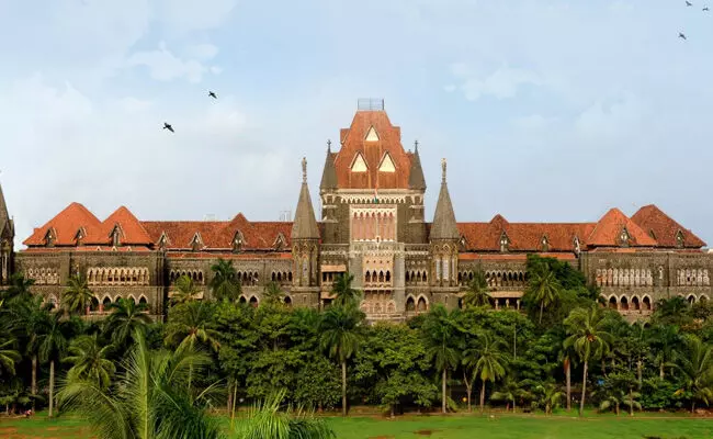 ಮಹಾರಾಷ್ಟ್ರ ವಿಧಾನಸಭಾ ಚುನಾವಣಾ ಫಲಿತಾಂಶ: ಅಕ್ರಮಗಳು ನಡೆದಿವೆ ಎಂದು ಆರೋಪಿಸಿ ಸಲ್ಲಿಕೆಯಾಗಿದ್ದ ಅರ್ಜಿಯನ್ನು ವಜಾಗೊಳಿಸಿದ ಬಾಂಬೆ ಹೈಕೋರ್ಟ್