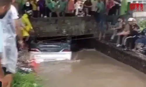 ಉತ್ತರಾಖಂಡ| ನಾಲೆಗೆ ಬಿದ್ದ ಕಾರು; ನಾಲ್ವರ ಮೃತ್ಯು, ಮೂವರಿಗೆ ಗಾಯ