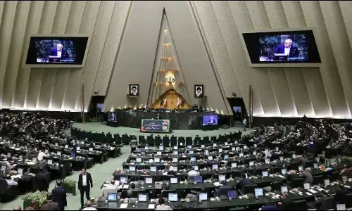 ಐಎಇಎಗೆ ಸಹಕಾರ ಅಮಾನತಿನಲ್ಲಿಡುವ ಮಸೂದೆಗೆ ಇರಾನ್ ಸಂಸತ್ ಅಸ್ತು