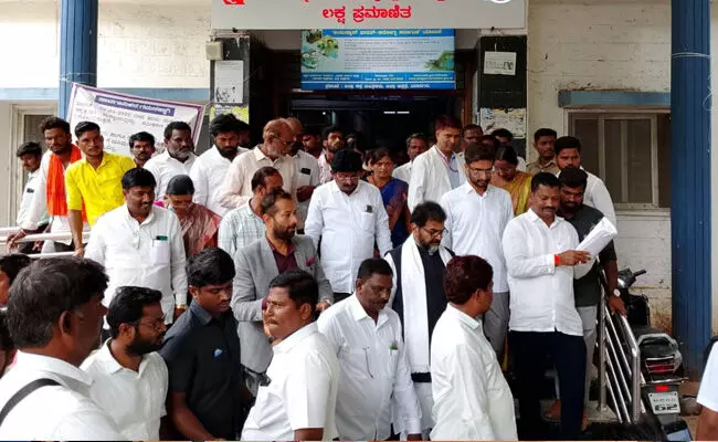 ಯಾದಗಿರಿ | ನಮ್ಮಲ್ಲಿ ಯಾರ ಬದಲಾವಣೆಯೂ ಇಲ್ಲ: ಛಲವಾದಿ ನಾರಾಯಣಸ್ವಾಮಿ