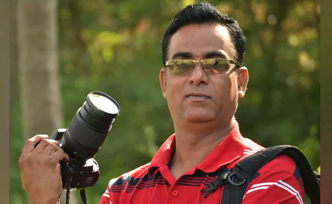 ಬೀದರ್ | ಪತ್ರಿಕಾ ಛಾಯಾಗ್ರಾಹಕ ಗೋಪಿಚಂದ್ ತಾಂದಳೆ ಅವರಿಗೆ ಛಾಯಾರತ್ನ ಪ್ರಶಸ್ತಿ ಬೀದರ್ | ಪತ್ರಿಕಾ ಛಾಯಾಗ್ರಾಹಕ ಗೋಪಿಚಂದ್ ತಾಂದಳೆ ಅವರಿಗೆ ಛಾಯಾರತ್ನ ಪ್ರಶಸ್ತಿ