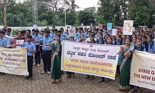 ಭಟ್ಕಳ| ಅಂತರಾಷ್ಟ್ರೀಯ ಮಾದಕ ದ್ರವ್ಯ ವಿರೋಧಿ ದಿನಾಚರಣೆಯ ಜಾಗೃತಿ ಜಾಥಾ