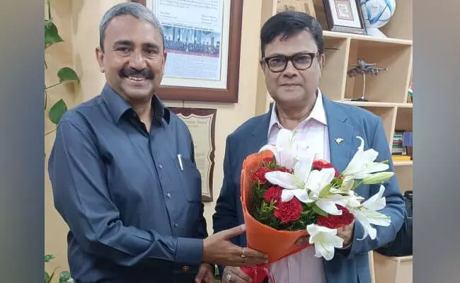 ಕೇಂದ್ರೀಯ ವಿದ್ಯಾಲಯಗಳಲ್ಲಿ ಖಾಲಿ ಇರುವ ಶಿಕ್ಷಕರ ಹುದ್ದೆಯನ್ನು ಕೂಡಲೇ ಭರ್ತಿಮಾಡಿ; ಭಾರತ ಸಂಜಯ್ ಕುಮಾರ್ ಅವರಿಗೆ ಸಂಸದ ಜಿ.ಕುಮಾರ ನಾಯಕ ಮನವಿ