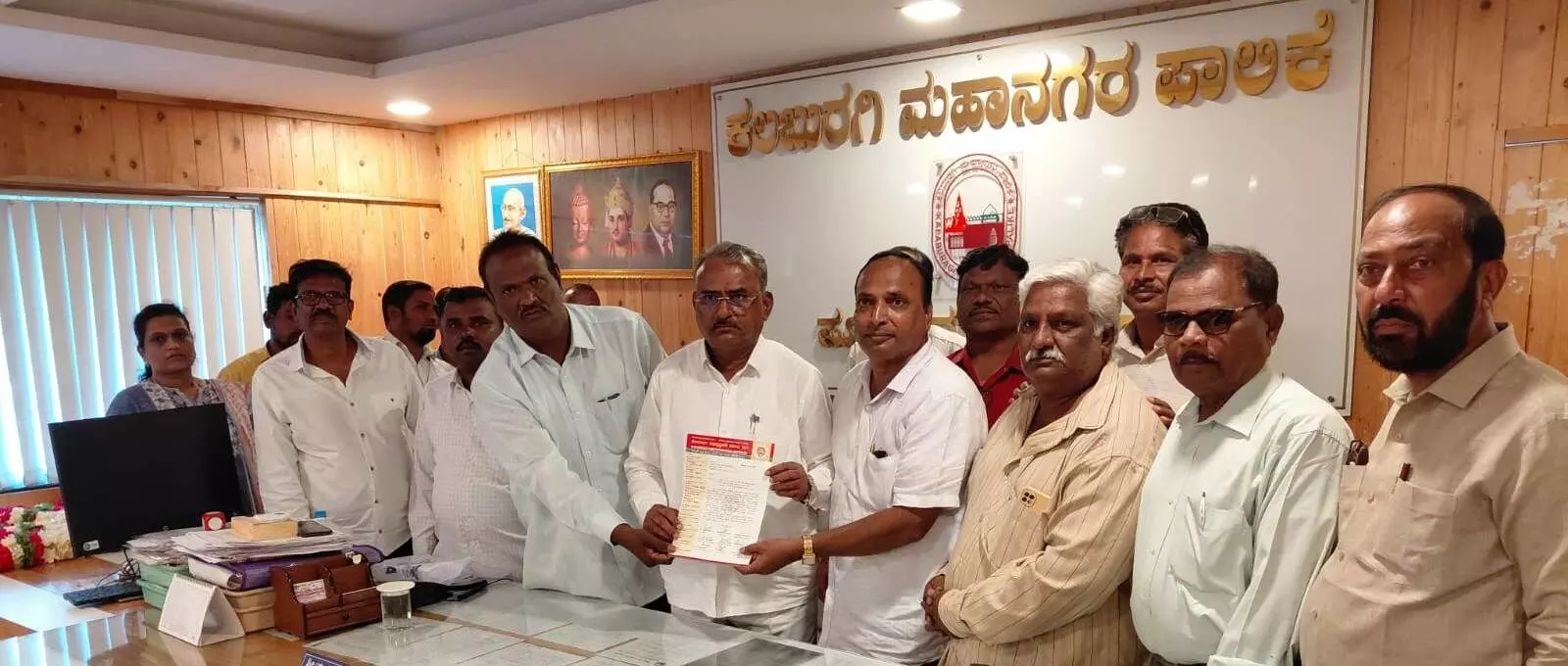 ಕಲಬುರಗಿ | ರಸ್ತೆಗೆ ದಿವಂಗತ ಡೇವಿಡ್ ಸಿಮಿಯೋನ್ ಹೆಸರಿಡಲು ಮನವಿ