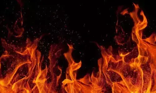 ಬೀದರ್ | ಮೈಮೇಲೆ ಪೆಟ್ರೋಲ್ ಸುರಿದು ಬೆಂಕಿ ಹಚ್ಚಿಕೊಂಡ ವ್ಯಕ್ತಿ; ಗಂಭೀರ ಗಾಯ