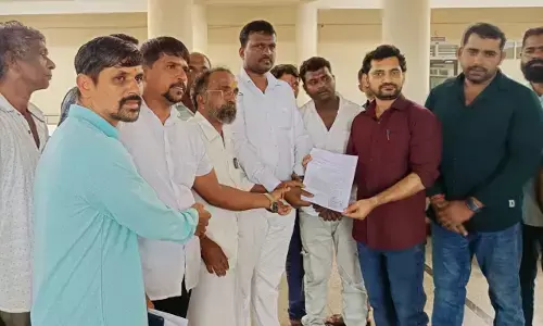 ಭಟ್ಕಳದ ಡಾ. ಅರುಣ್ ಕುಮಾರ್ ವಿರುದ್ಧ ಸುಳ್ಳು ಆರೋಪ: ಜಿಲ್ಲಾಧಿಕಾರಿಗೆ ಮನವಿ