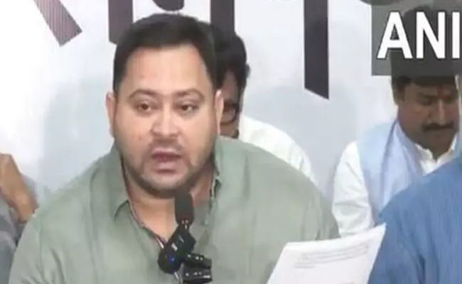 ಮತದಾರರ ಪಟ್ಟಿ ಪರಿಷ್ಕರಣೆ | ಬಿಹಾರವನ್ನು ಮತದಾನ ಹಕ್ಕುಗಳಿಂದ ವಂಚಿಸಲು ಪ್ರಧಾನಿ ಮೋದಿ ಪಿತೂರಿ: ತೇಜಸ್ವಿ ಯಾದವ್‌