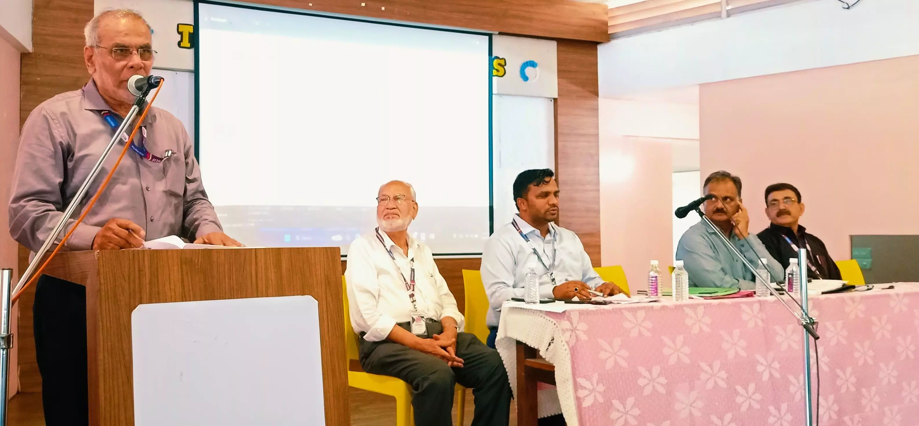 ಮೀಫ್ ಶಿಕ್ಷಣ ಸಂಸ್ಥೆಗಳ ದ.ಕ, ಉಡುಪಿ ಪ್ರತಿನಿಧಿಗಳ ಸಮಾವೇಶ ಮೀಫ್ ಶಿಕ್ಷಣ ಸಂಸ್ಥೆಗಳ ದ.ಕ, ಉಡುಪಿ ಪ್ರತಿನಿಧಿಗಳ ಸಮಾವೇಶ