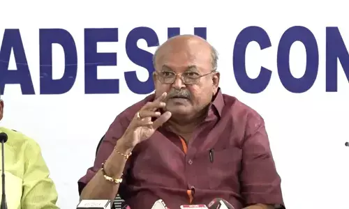 ಸಂವಿಧಾನ ಕುರಿತು ವಿವಾದಾತ್ಮಕ ಭಾಷಣ | ಆರೆಸ್ಸೆಸ್‍ನ ದತ್ತಾತ್ರೇಯ ಹೊಸಬಾಳೆ ವಿರುದ್ಧ ಹೋರಾಟ : ಎಚ್.ಎಂ.ರೇವಣ್ಣ