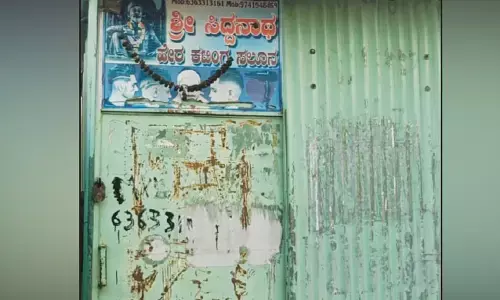 ಕಲಬುರಗಿಯಲ್ಲಿ ಅಸ್ಪೃಶ್ಯತೆ ಆಚರಣೆ | ದಲಿತ ವಿದ್ಯಾರ್ಥಿಗಳ ಕ್ಷೌರ ಮಾಡಲು ನಿರಾಕರಣೆ ಆರೋಪ; ಕ್ಷೌರಿಕನ ವಿರುದ್ಧ ಪ್ರಕರಣ ದಾಖಲು