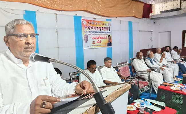 ಯಾದಗಿರಿ | ವೀರಶೈವ ಲಿಂಗಾಯತರು ಒಳಪಂಗಡ ಬಿಟ್ಟು ಒಂದಾಗಿ: ಬಯ್ಯಾಪೂರ