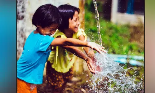 ನಮ್ಯತೆಯಲ್ಲಿ ನವ್ಯತೆ
