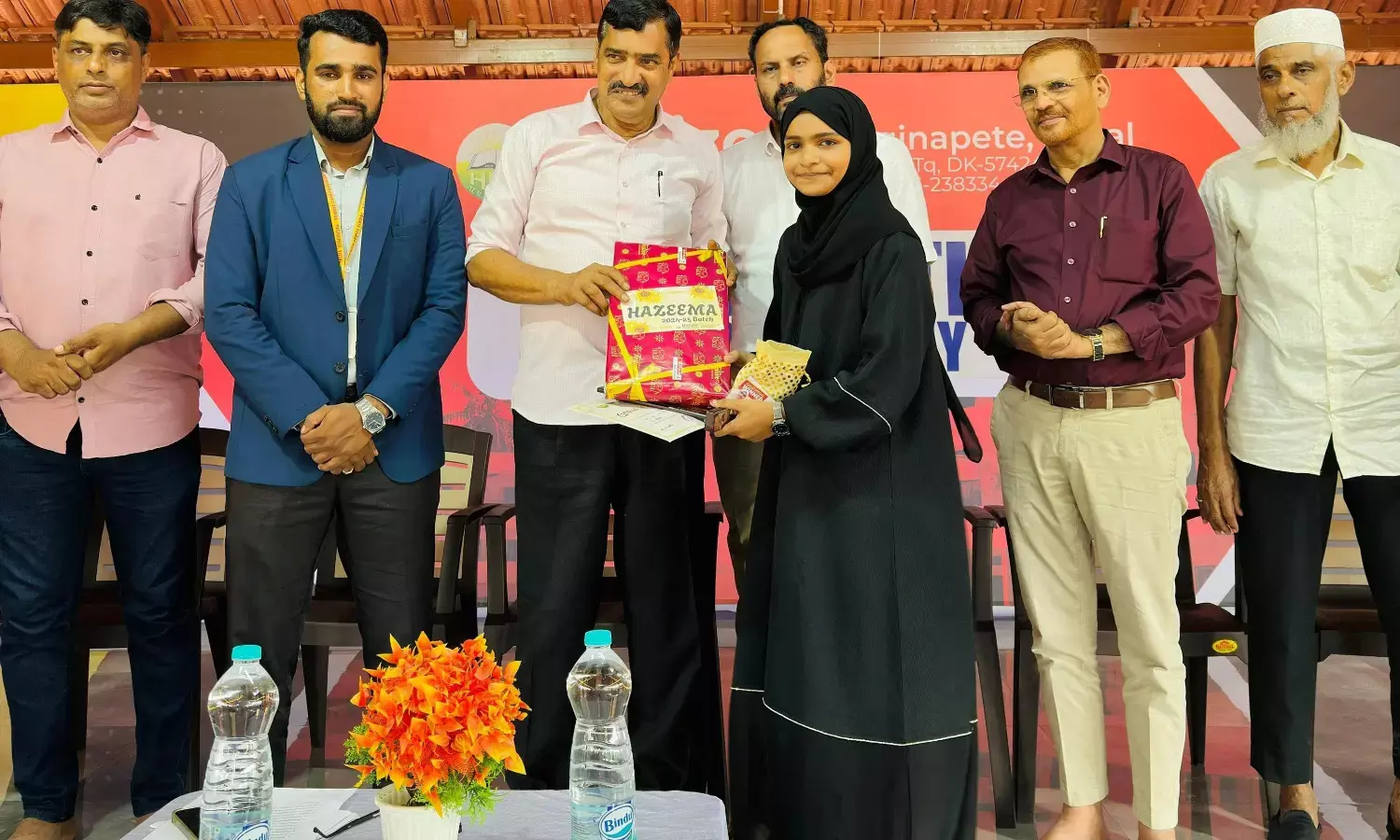 ವಿಟ್ಲ| ಹೊರೈಝನ್ ಸ್ಕೂಲ್: ಎಸೆಸೆಲ್ಸಿ ಟಾಪರ್ ಗೆ ಚಿನ್ನದ ನಾಣ್ಯ ಪ್ರದಾನ