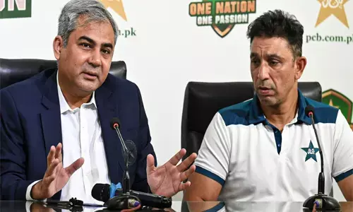 ಪಾಕಿಸ್ತಾನ ಟೆಸ್ಟ್ ತಂಡದ ಹಂಗಾಮಿ ಮುಖ್ಯ ಕೋಚ್ ಆಗಿ ಅಝರ್ ಮಹಮೂದ್ ನೇಮಕ