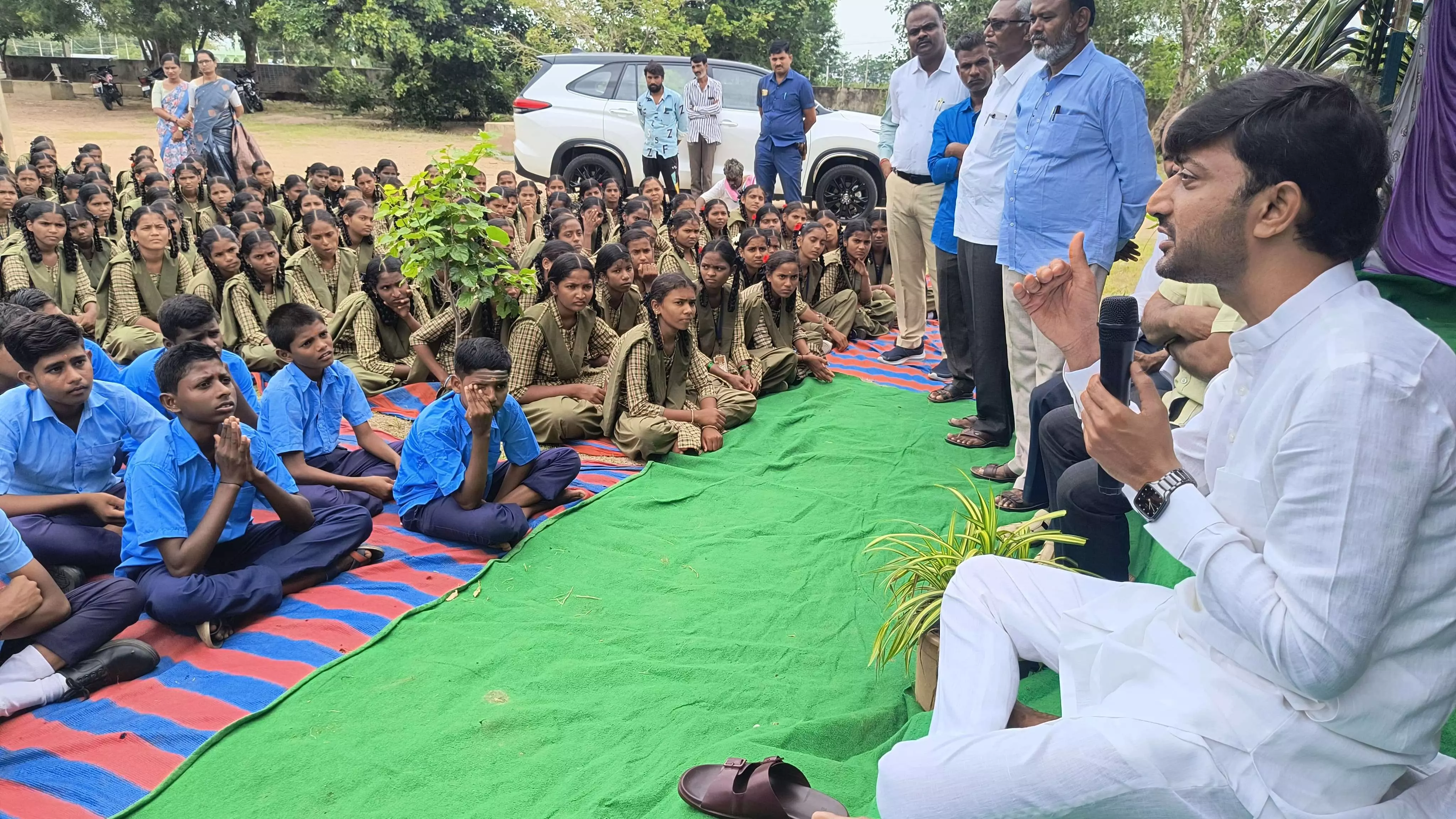 ಯಾದಗಿರಿ | ಸರಕಾರಿ ಶಾಲೆಗಳಿಗೆ ಬೇಕಾದ ಮೂಲ ಸೌಲಭ್ಯ ಕಲಿಸ್ಪಲು ನಾನು ಬದ್ಧ : ಶಾಸಕ ಶರಣಗೌಡ ಕಂದಕೂರ