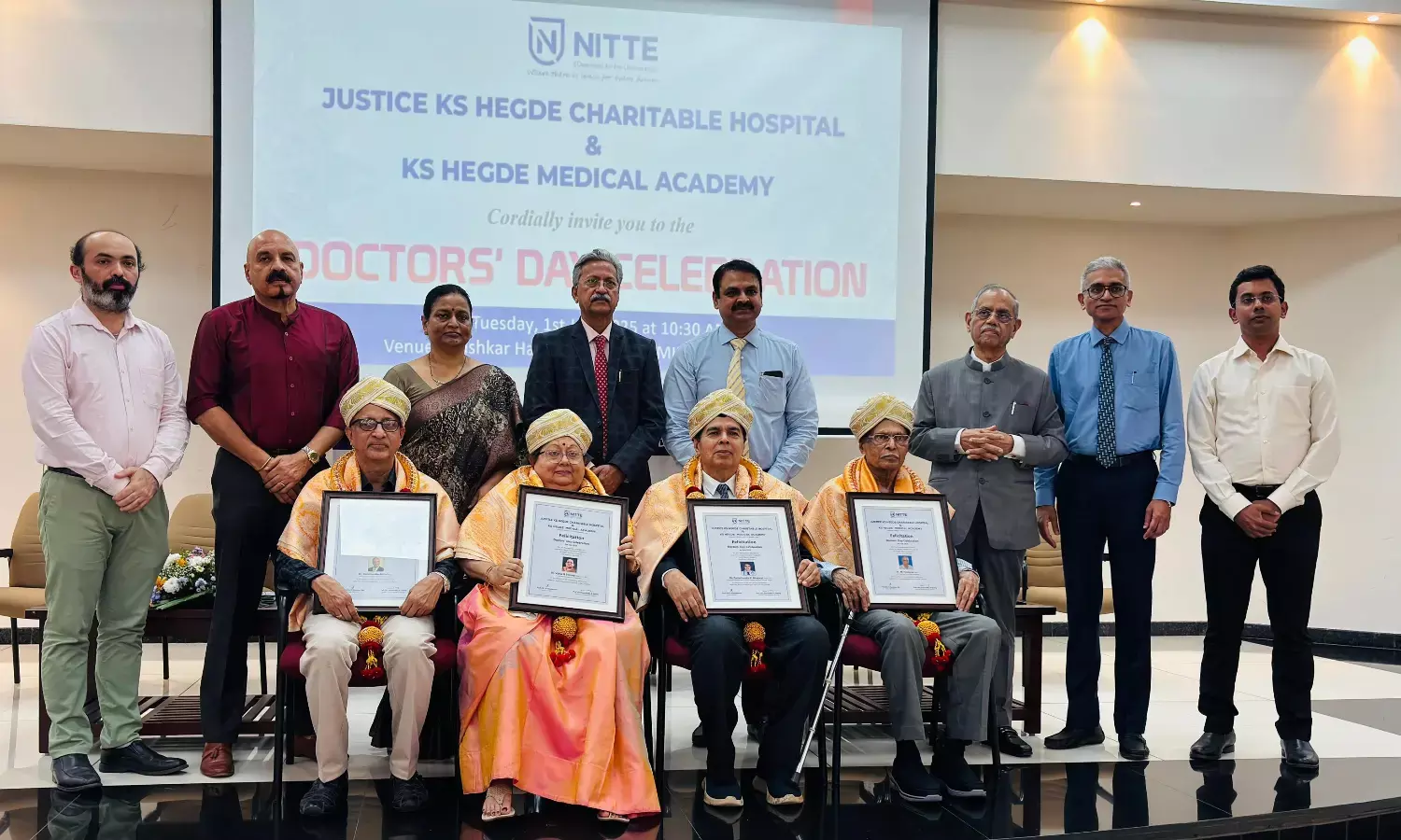ದೇರಳಕಟ್ಟೆ: ಕೆ.ಎಸ್ ಹೆಗ್ಡೆಯಲ್ಲಿ ವೈದ್ಯರ ದಿನಾಚಾರಣೆ; ನಾಲ್ವರು ಹಿರಿಯ ವೈದ್ಯರಿಗೆ ಸನ್ಮಾನ