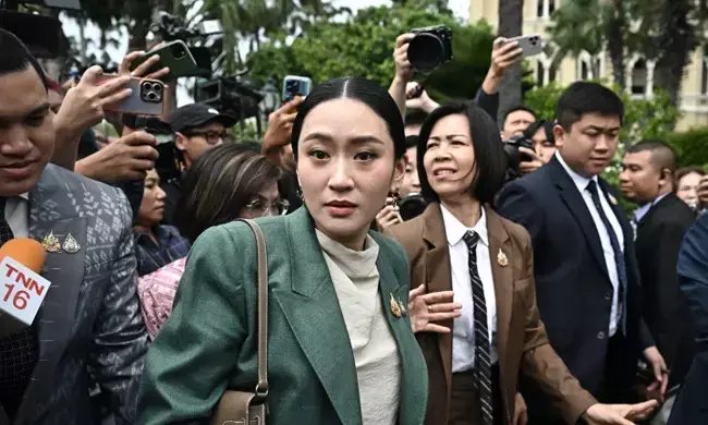 ಫೋನ್ ಕರೆ ಸೋರಿಕೆ ವಿವಾದ: ಥಾಯ್ಲೆಂಡ್ ಪ್ರಧಾನಿ ಅಮಾನತು