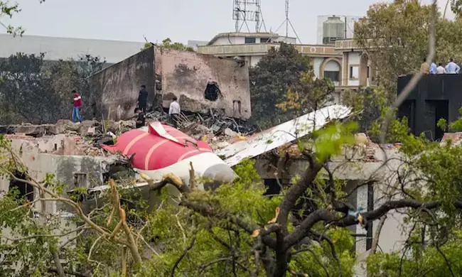 ಅಹ್ಮದಾಬಾದ್ ನಲ್ಲಿ ಏರ್ ಇಂಡಿಯಾ ವಿಮಾನ ಅಪಘಾತ | ಮುಂದಿನ ವಾರ ಪ್ರಾಥಮಿಕ ವರದಿಯ ನಿರೀಕ್ಷೆ