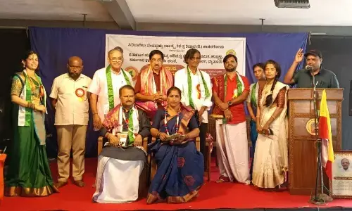 ಕಾಸರಗೋಡು ಸಿರಿಬಾಗಿಲಿನಲ್ಲಿ ಅಂತರಾಜ್ಯ ಮಟ್ಟದ ಕನ್ನಡ ಚುಟುಕು ಸಾಹಿತ್ಯ ಪರಿಷತ್ತಿನ 5ನೇ ಸಮ್ಮೇಳನ