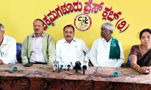 ಸರ್ಫೇಸಿ ಕಾಯ್ದೆ ರದ್ದತಿಗೆ ಪಕ್ಷಾತೀತವಾಗಿ ಧ್ವನಿ ಎತ್ತಿ: ರಾಜಕೀಯ ಪಕ್ಷಗಳಿಗೆ ದೇವರಾಜ್ ಸಲಹೆ