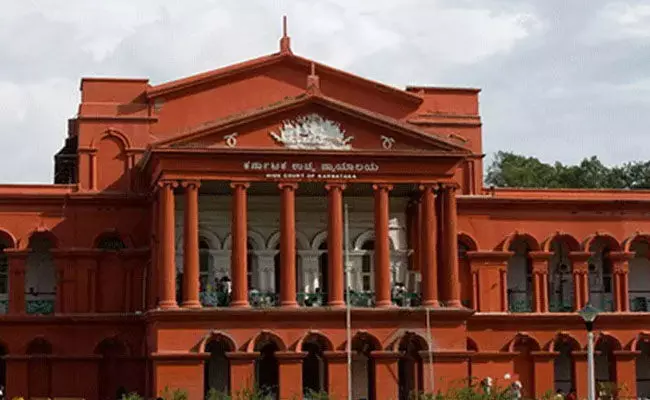 ವಾಲ್ಮೀಕಿ ನಿಗಮ ಹಗರಣ | ಹೊಸದಾಗಿ ಎರಡು ಅಕ್ರಮಗಳನ್ನು ಪತ್ತೆಹಚ್ಚಿರುವ ಸಿಬಿಐ : ಹೈಕೋರ್ಟ್ ಗೆ ಮಾಹಿತಿ