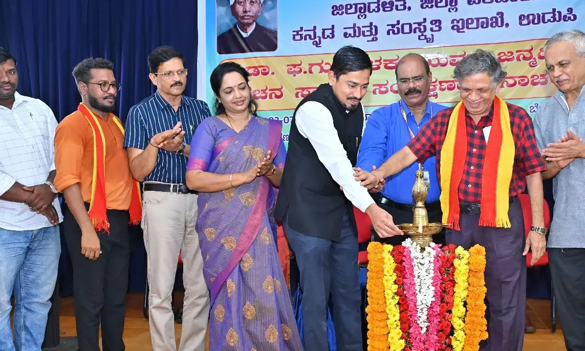 ವಚನ ಸಾಹಿತ್ಯ ಪ್ರಚಾರಕ್ಕೆ ಬದುಕನ್ನೇ ಮುಡಿಪಿಟ್ಟ ಡಾ.ಫ.ಗು.ಹಳಕಟ್ಟಿ: ಎಡಿಸಿ ಅಬೀದ್ ಗದ್ಯಾಳ್