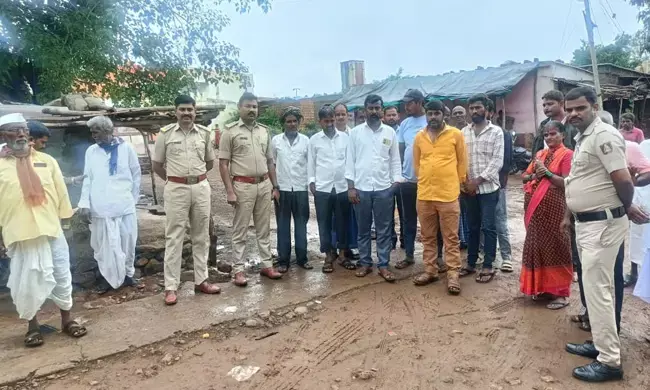 ಬೀದರ್ | ಪಂಡರಗೇರಾ ಗ್ರಾಮದಲ್ಲಿ ಅಕ್ರಮ ಮದ್ಯ ಮಾರಾಟ ತಡೆಗಟ್ಟಿದ ಅಬಕಾರಿ ಪೊಲೀಸರು