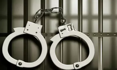 ಪುತ್ತೂರು | ಕಟ್ಟಡವೊಂದರಲ್ಲಿ ವೇಶ್ಯಾವಾಟಿಕೆ ನಡೆಸುತ್ತಿದ್ದ ಆರೋಪ: ಇಬ್ಬರು ಆರೋಪಿಗಳ ಬಂಧನ