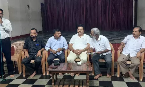 ಪುತ್ತೂರು | ಅತ್ಯಾಚಾರ, ವಂಚನೆ ಪ್ರಕರಣ; ಸಂತ್ರಸ್ತೆಗೆ ಶಾಸಕ ಅಶೋಕ್ ರೈ ಅವರೇ ಮುಂದೆ ನಿಂತು ಮದುವೆ ಮಾಡಿಸಲಿ : ಮಧು ಆಚಾರ್ಯ