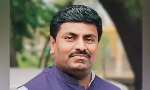 ಯಾದಗಿರಿ | ದಲಿತರ ಕೇರಿಗೆ ನಿರ್ಮಾಣವಾಗುತ್ತಿರುವ ಸಿಸಿ ರಸ್ತೆ ಕಾಮಾಗಾರಿಗೆ ಕುರುಬ ಸಮಾಜದವರಿಂದ ತಡೆ : ಅಶೋಕ್ ಹೋಸ್ಮನಿ ಆರೋಪ