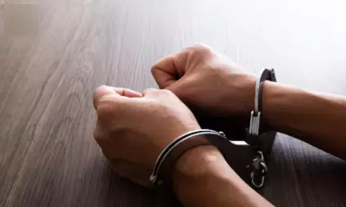 ಹದಿಹರೆಯದ ವಿದ್ಯಾರ್ಥಿಗೆ ಲೈಂಗಿಕ ಕಿರುಕುಳ: ಮುಂಬೈನ ಶಿಕ್ಷಕಿಯ ಬಂಧನ