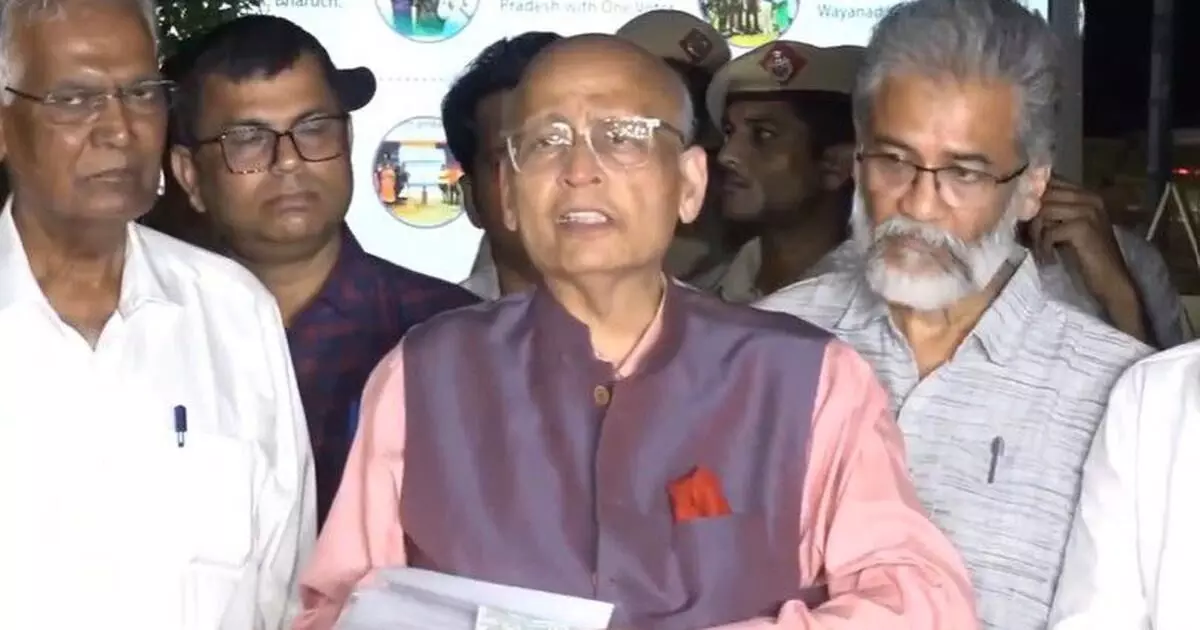 ಬಿಹಾರ | ಮತದಾರರ ಪಟ್ಟಿ ವಿಶೇಷ ಪರಿಷ್ಕರಣೆಯಿಂದ ಲಕ್ಷಾಂತರ ಮಂದಿಯ ಹಕ್ಕು ಚ್ಯುತಿ: ಚುನಾವಣಾ ಆಯೋಗದ ಕ್ರಮಕ್ಕೆ ಇಂಡಿಯಾ ಒಕ್ಕೂಟ ಆಕ್ಷೇಪ