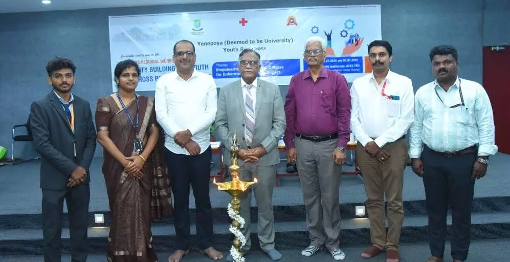 ಸೇವಾ ಕಾರ್ಯಗಳಿಗೆ ಯೂತ್ ರೆಡ್ಕ್ರಾಸ್ ಪ್ರೇರಣೆ: ಸಚೇತ್ ಸುವರ್ಣ ಸೇವಾ ಕಾರ್ಯಗಳಿಗೆ ಯೂತ್ ರೆಡ್ಕ್ರಾಸ್ ಪ್ರೇರಣೆ: ಸಚೇತ್ ಸುವರ್ಣ