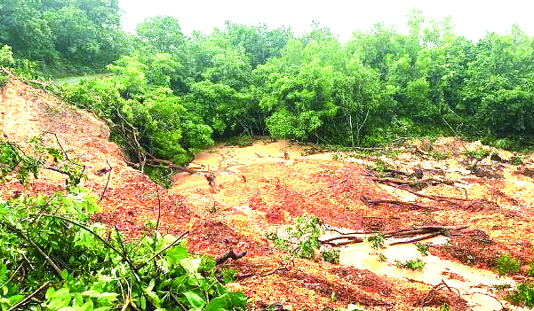ಉತ್ತರ ಕನ್ನಡ ಜಿಲ್ಲೆಯಲ್ಲಿ ಭೂಕುಸಿತದ ಆತಂಕ