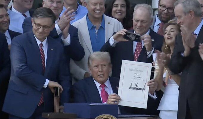 ವನ್ ಬಿಗ್, ಬ್ಯೂಟಿಫುಲ್ ಬಿಲ್ಗೆ ಟ್ರಂಪ್ ಅಂಕಿತ: ಹೊಸ ಕಾನೂನಿನಲ್ಲಿ ಏನೇನಿದೆ?