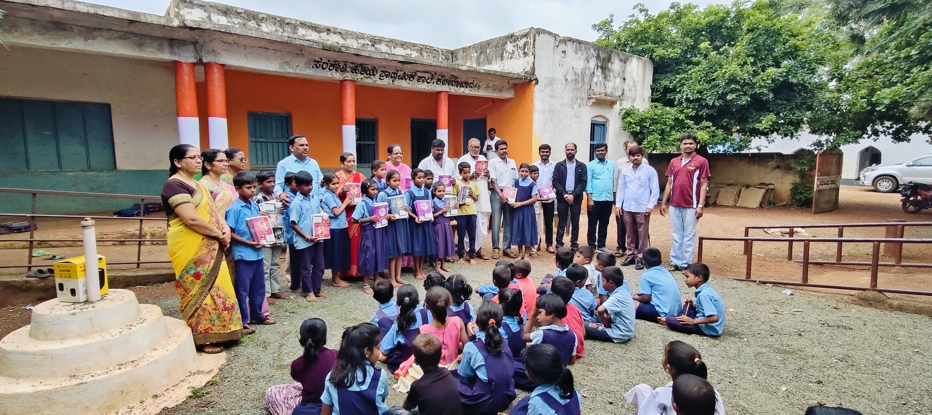 ಸರ್ಕಾರಿ ಶಾಲೆ ವಿದ್ಯಾರ್ಥಿಗಳು ಉತ್ತಮ ಶಿಕ್ಷಣ ಪಡೆದು ಜೀವನ ರೂಪಿಸಿಕೊಳ್ಳಬೇಕು : ವಿನೋದ್ ರತ್ನಾಕರ್