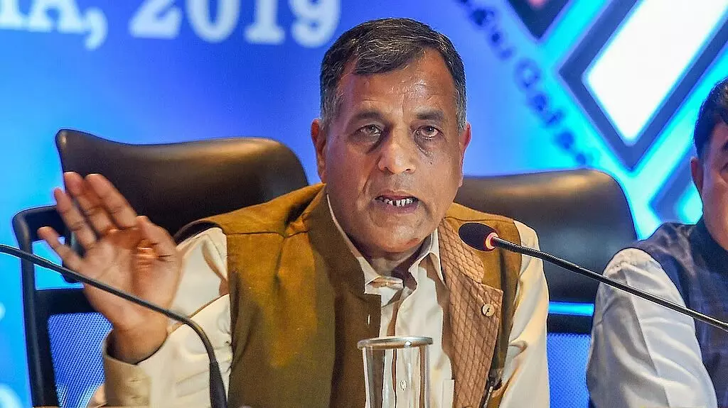 ಪೌರತ್ವ ಪ್ರಮಾಣಪತ್ರ ನೀಡುವುದು ಚುನಾವಣಾ ಆಯೋಗದ ಕೆಲಸವಲ್ಲ: ಬಿಹಾರ ಮತದಾರರ ಪಟ್ಟಿ ಪರಿಷ್ಕರಣೆಗೆ ಮಾಜಿ ಚುನಾವಣಾ ಆಯುಕ್ತ ಲವಾಸಾ ಆಕ್ಷೇಪ