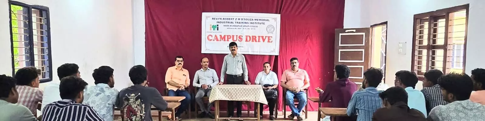 ಐಟಿಐ ವಿದ್ಯಾರ್ಥಿಗಳಿಗೆ ಉತ್ತಮ ಉದ್ಯೋಗಾವಕಾಶ: ಮನೋಹರ್ ಕಾಮತ್