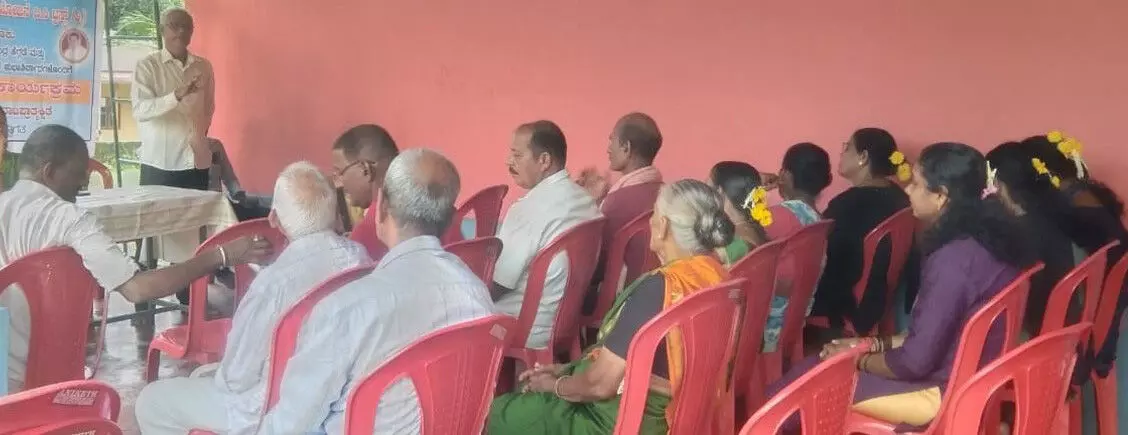 ರೈತರಿಗೆ ಯಂತ್ರಶ್ರೀ ಭತ್ತದ ಕೃಷಿ ತರಬೇತಿ