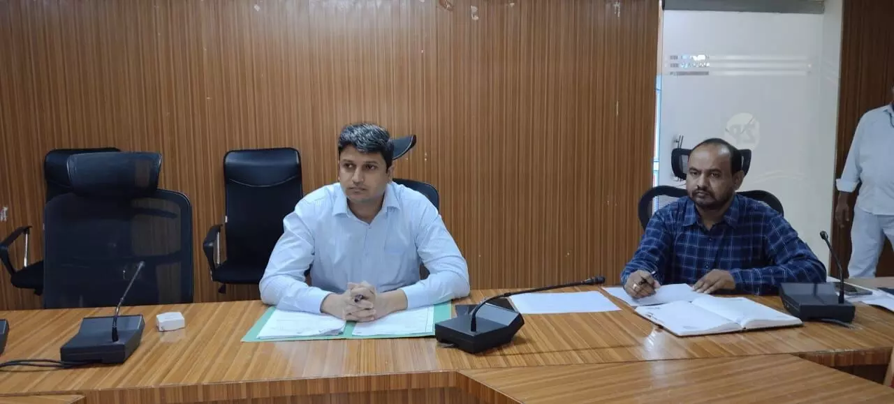 ಪ್ರತಿ ಮನೆಗಳಿಗೆ ನೀರು ತಲುಪಲು ಜಲ ಜೀವನ್‌ ಮಿಷನ್ ಯೋಜನೆ ತ್ವರಿತವಾಗಿ ಪೂರ್ಣಗೊಳಿಸಿ: ಜಿ.ಪಂ ಸಿಇಓ ರಾಹುಲ್ ಪಾಂಡ್ವೆ