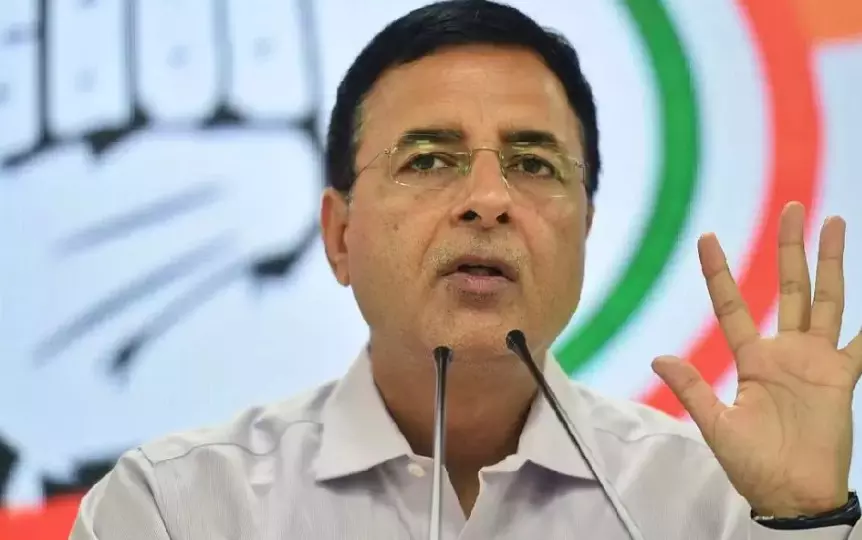 ಕಾಂಗ್ರೆಸ್ ಶಾಸಕರೊಂದಿಗೆ ಸುರ್ಜೇವಾಲ ಸಭೆ | ಸಚಿವರ ಕಾರ್ಯವೈಖರಿ, ಕ್ಷೇತ್ರದಲ್ಲಿನ ಸಾಧನೆ, ಗ್ಯಾರಂಟಿಗಳ ಅನುಷ್ಠಾನ ಕುರಿತು ಚರ್ಚೆ