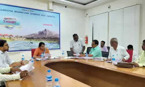 ಯಾದಗಿರಿ | ಕೆಕೆಆರ್‌ಡಿಬಿ ಯೋಜನೆಯಲ್ಲಿ ಸ್ಥಳೀಯ ಲೇಖಕರ ಪುಸ್ತಕ ಖರೀದಿ ಸಭೆ