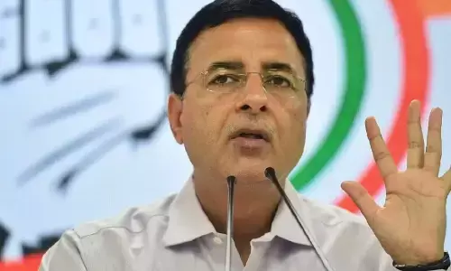 ಕಾಂಗ್ರೆಸ್ ಶಾಸಕರೊಂದಿಗೆ ಸುರ್ಜೇವಾಲ ಸಭೆ | ಸಚಿವರ ಕಾರ್ಯವೈಖರಿ, ಕ್ಷೇತ್ರದಲ್ಲಿನ ಸಾಧನೆ, ಗ್ಯಾರಂಟಿಗಳ ಅನುಷ್ಠಾನ ಕುರಿತು ಚರ್ಚೆ