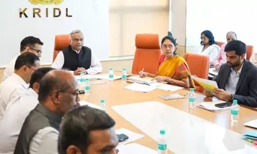 ‘ಕಾಮಗಾರಿಗಳಲ್ಲಿ ಗುಣಮಟ್ಟ ಕಾಪಾಡಿಕೊಳ್ಳಲು ಎಚ್ಚರಿಕೆ ವಹಿಸಿ’; ಜಿಲ್ಲಾ ಪಂಚಾಯತ್ ಸಿಇಒಗಳಿಗೆ ಸಚಿವ ಪ್ರಿಯಾಂಕ್ ಖರ್ಗೆ ಸೂಚನೆ