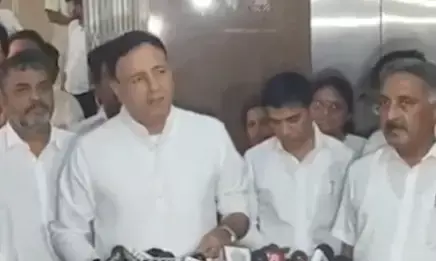 ಕರ್ನಾಟಕದ ತೊಗರಿ ಬೆಳೆಗಾರರಿಗೆ ವಾರ್ಷಿಕ 1550 ಕೋಟಿ ರೂ.ನಷ್ಟ: ಬಿಜೆಪಿ ವಿರುದ್ಧ ಸುರ್ಜೇವಾಲ ವಾಗ್ದಾಳಿ