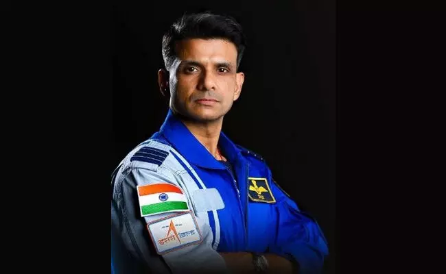 ಬಾಹ್ಯಾಕಾಶದಲ್ಲಿ ಹೆಸರು ಕಾಳು, ಮೆಂತೆ ಬೆಳೆಸಿದ ಶುಭಾಂಶು ಶುಕ್ಲಾ