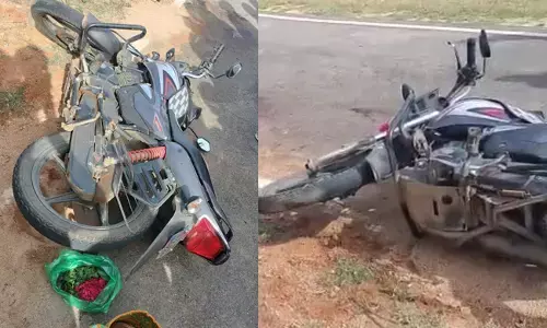 ತುಮಕೂರು | ಬೈಕ್‌ಗಳ ನಡುವೆ ಢಿಕ್ಕಿ : ಓರ್ವ ಮೃತ್ಯು, ಇಬ್ಬರಿಗೆ ಗಾಯ