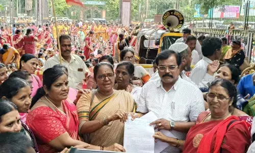 ರಾಷ್ಟ್ರವ್ಯಾಪಿ ಮುಷ್ಕರ ಹಿನ್ನೆಲೆ: ಬೀದರ್ ನಲ್ಲಿ ಕಾರ್ಮಿಕ ಸಂಘಟನೆಗಳ ಜಂಟಿ ಸಮಿತಿಯಿಂದ ಪ್ರತಿಭಟನೆ