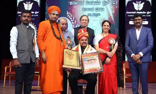 ಬೀದರ್‌ನ ಮುಹಮ್ಮದ್ ಮಜೀದ್ ಬಿಲಾಲ್ ಅವರಿಗೆ ಕರ್ನಾಟಕ ಭೂಷಣ ಪ್ರಶಸ್ತಿ ಪ್ರಧಾನ